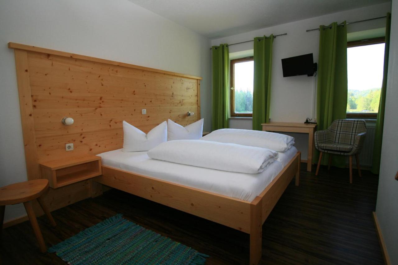 Landgasthof Auerschmiede Иршенберг Екстериор снимка